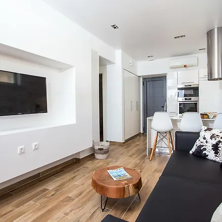 Yianna's Flat Faliraki