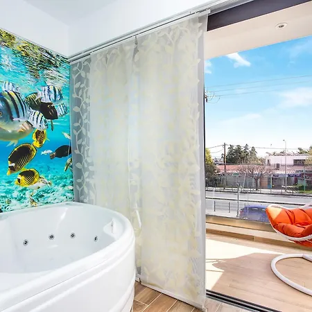 Yianna's Flat アパート