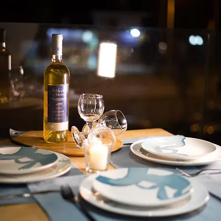 Yianna's Flat アパート *